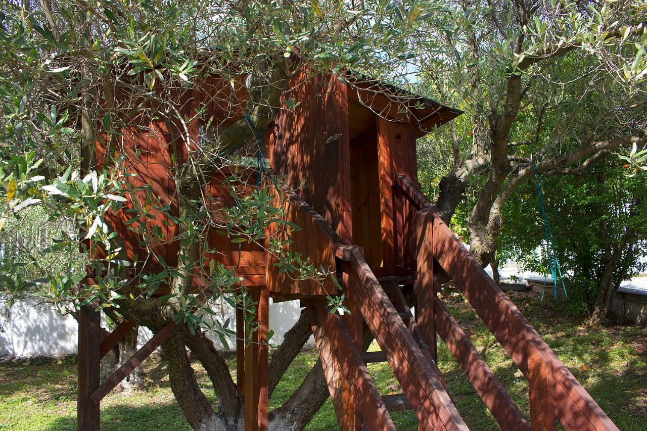 Pomegranate Tree House - Meteora Pensionat Kalampaka Exteriör bild