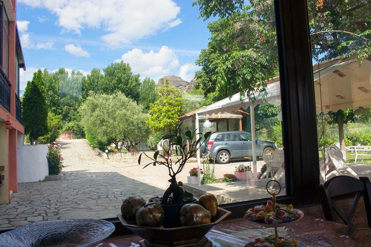 Pomegranate Tree House - Meteora Pensionat Kalampaka Exteriör bild